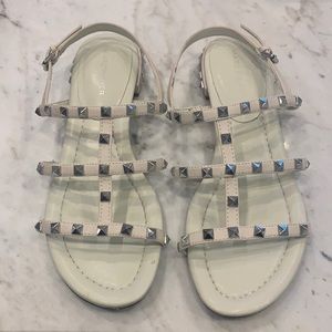 Marc fisher rock stud sandal off white 7.5